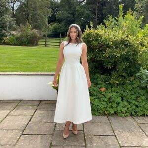 BABYBOO Classic White Wedding Dress